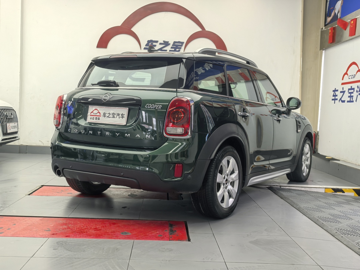 MINI COUNTRYMAN  2018款 1.5T COOPER ALL4 经典派图片