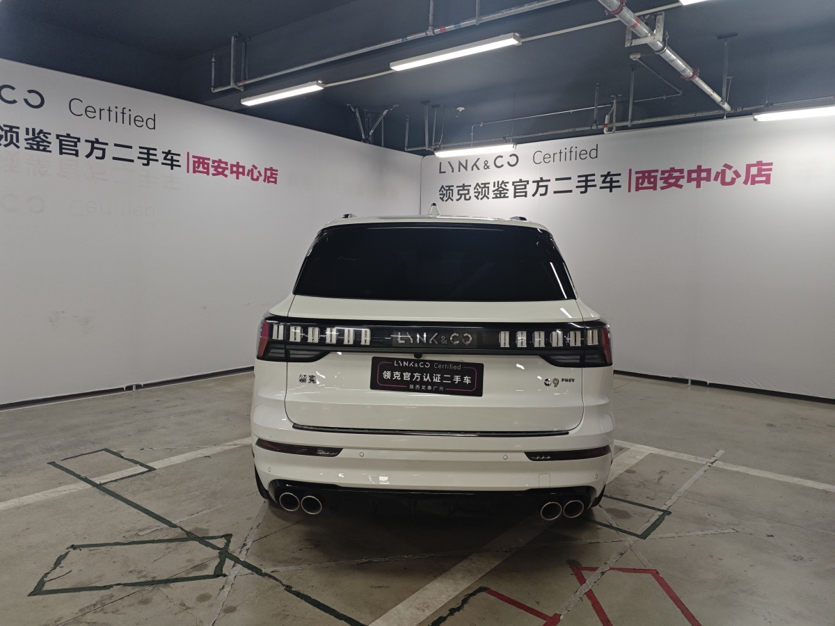 領(lǐng)克 領(lǐng)克09新能源  2021款 2.0T PHEV Halo 六座圖片