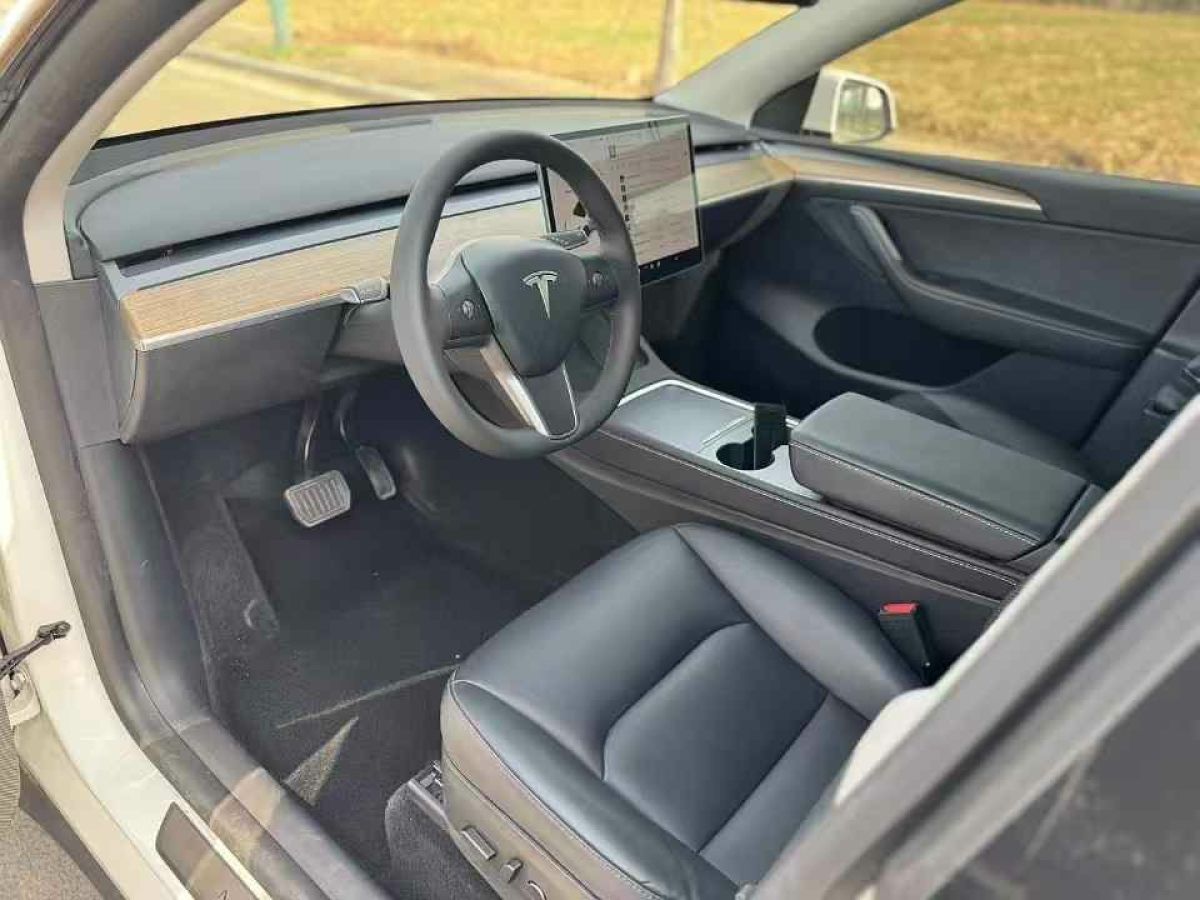 特斯拉 Model S  2021款 Plaid Plus 版圖片