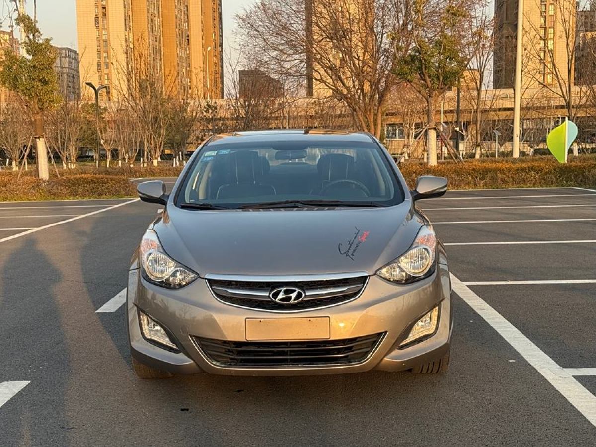 現(xiàn)代 朗動  2015款 1.6L 自動領(lǐng)先型圖片