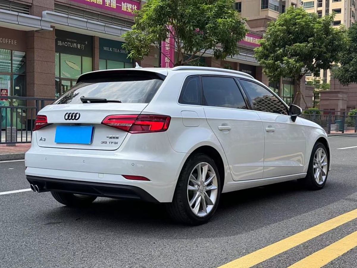 2018年9月奧迪 奧迪A3  2018款 30周年年型 Sportback 35 TFSI 進(jìn)取型