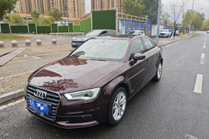 奥迪A3 奥迪 Limousine 35 TFSI 百万纪念舒享型