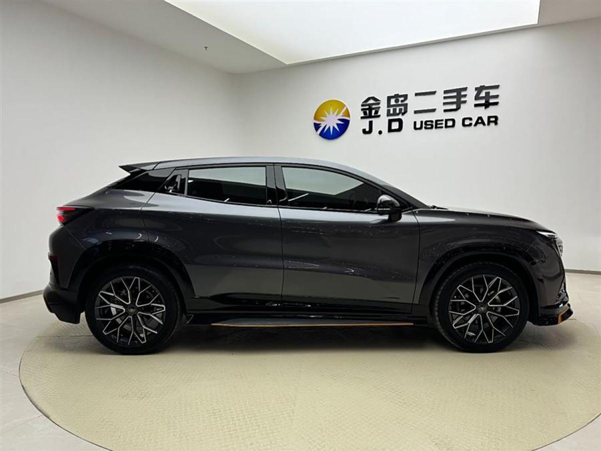 長(zhǎng)安 UNI-T  2023款 第二代 1.5T 尊享型圖片