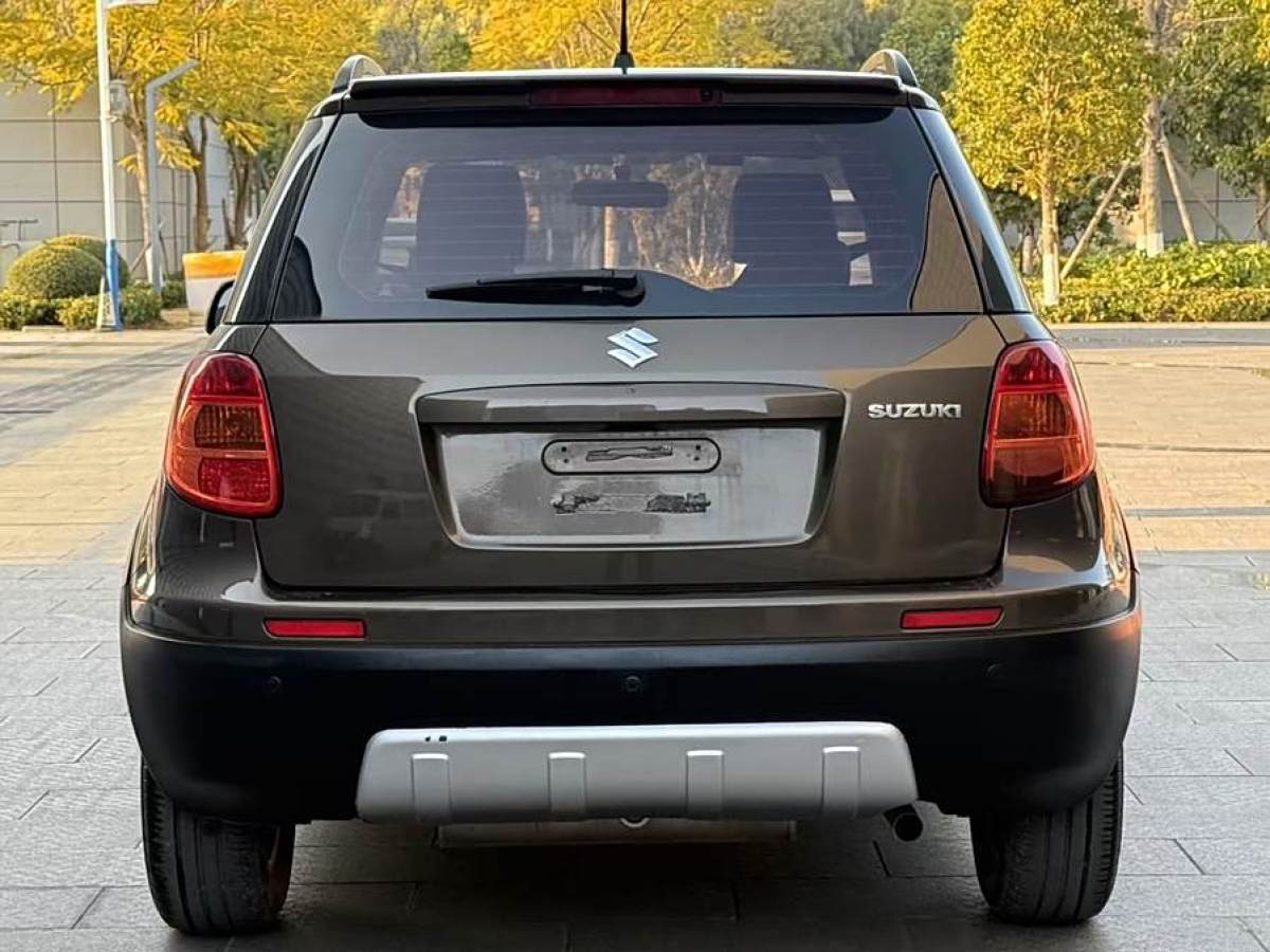 鈴木 天語(yǔ) SX4  2012款 1.6L 自動(dòng)銳騎型圖片