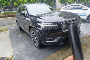 XC90 沃尔沃 B6 智逸豪华版 7座