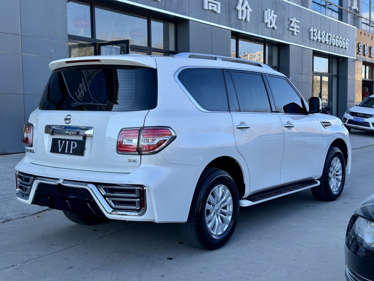 日產(chǎn) 途樂  2018款 4.0L 旗艦型圖片