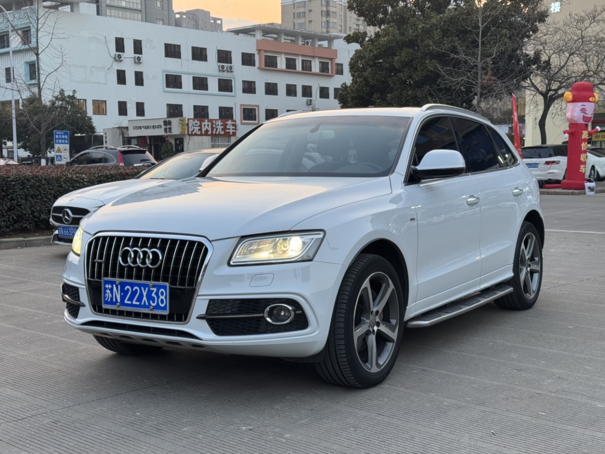 2017年02月奧迪 奧迪Q5  2013款 45 TFSI quattro 運(yùn)動(dòng)型