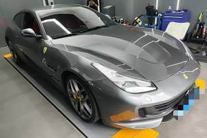 GTC4Lusso 法拉利 3.9T V8