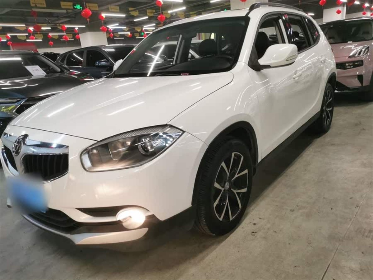 中華 V5  2014款 1.5T 自動(dòng)兩驅(qū)運(yùn)動(dòng)型圖片