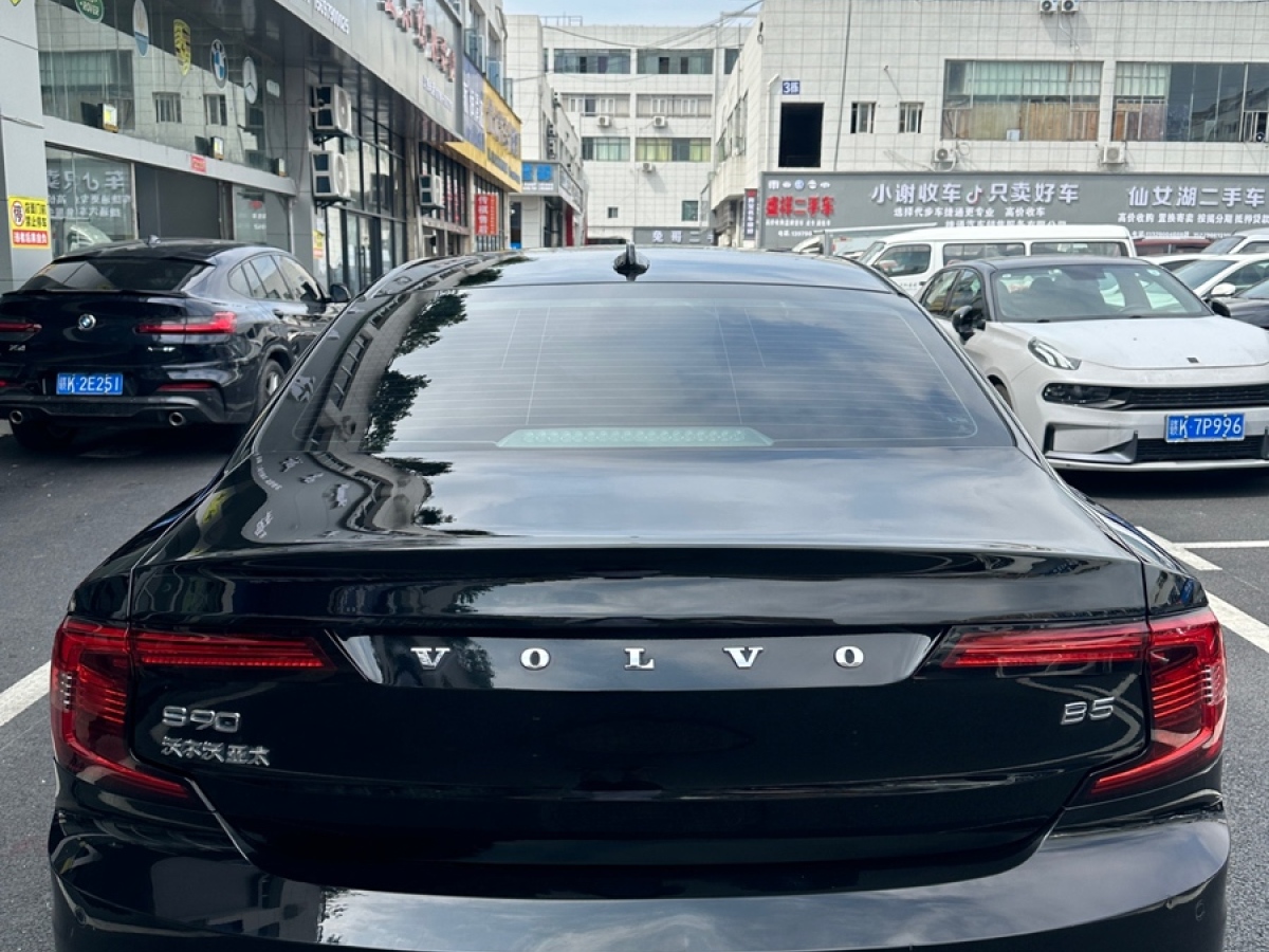 沃爾沃 S90  2022款 B5 智遠(yuǎn)豪華版圖片