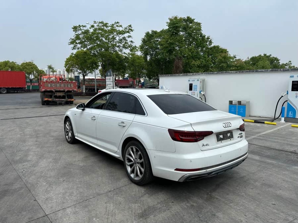 奧迪 奧迪A4L  2019款 40 TFSI 時尚型 國V圖片