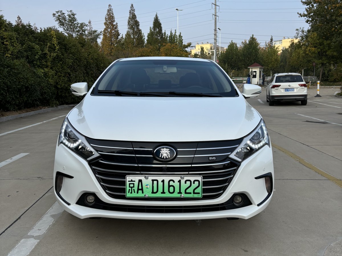 2018年7月比亞迪 秦  2018款 秦EV450 智聯(lián)尊尚型