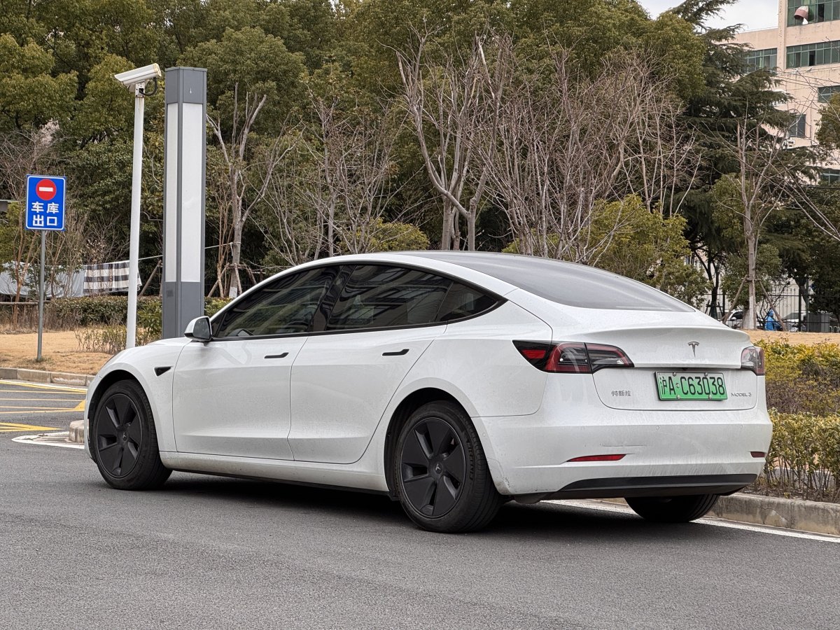 特斯拉 Model Y  2022款 改款 后輪驅(qū)動(dòng)版圖片