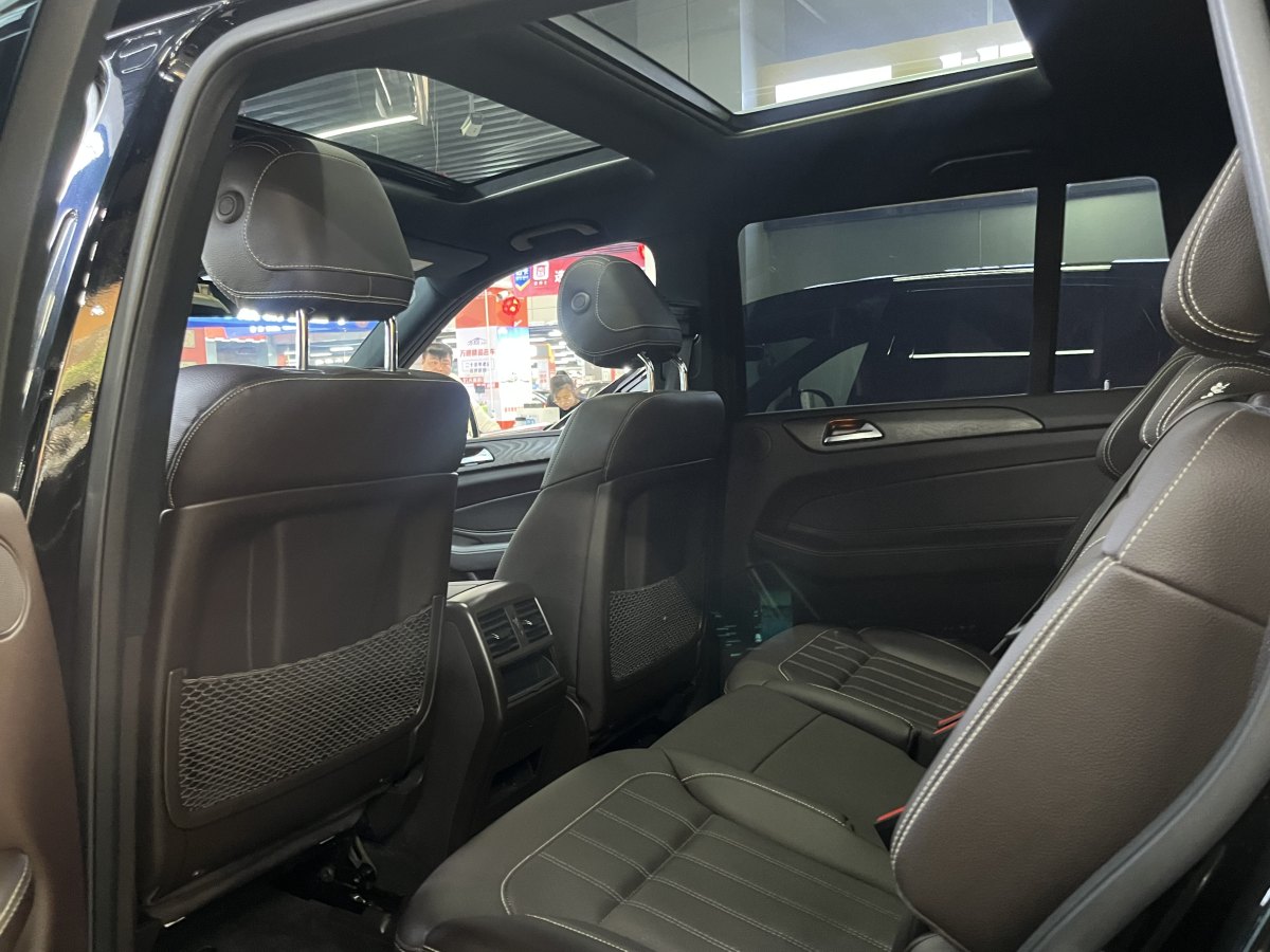 奔馳 奔馳GLS  2022款 改款 GLS 450 4MATIC 豪華型圖片