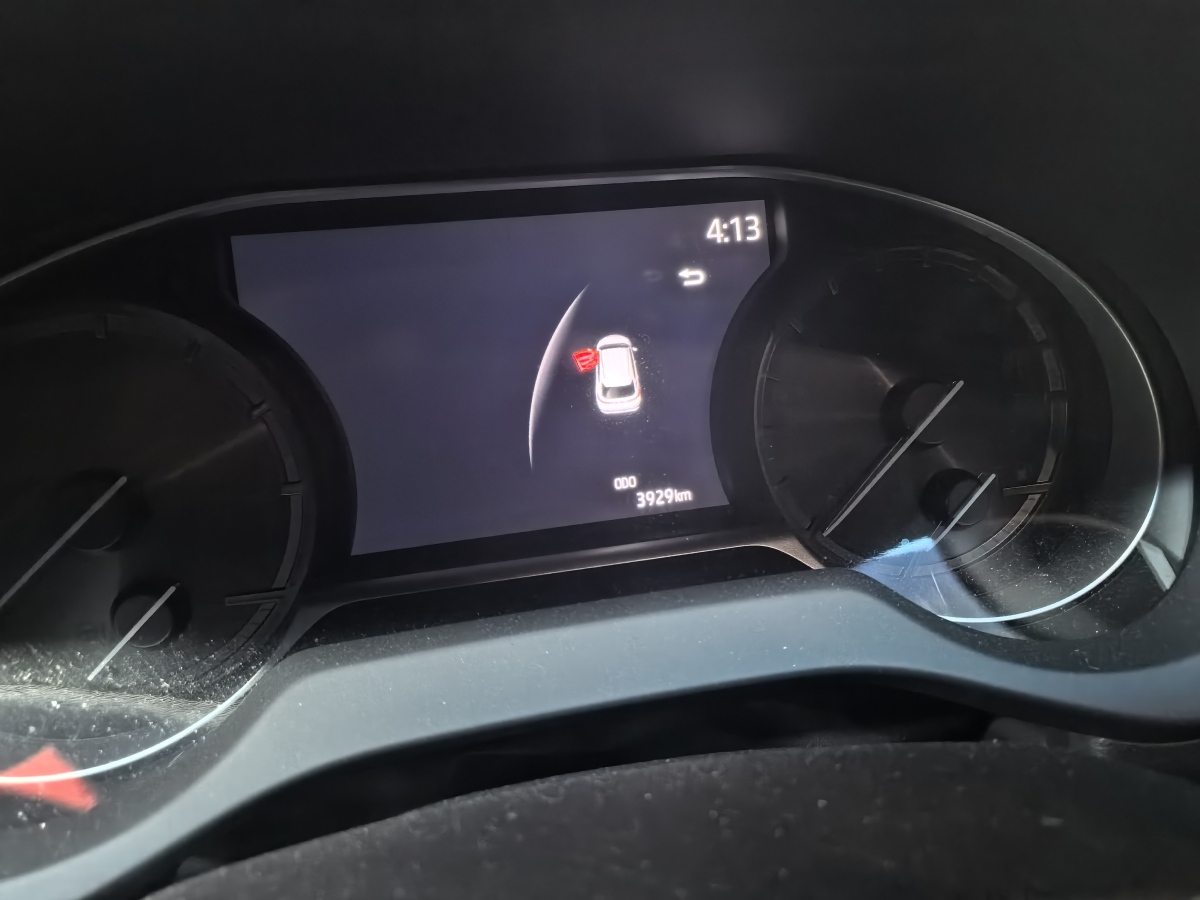 豐田 凌放HARRIER  2023款 2.0L CVT兩驅(qū)豪華版圖片