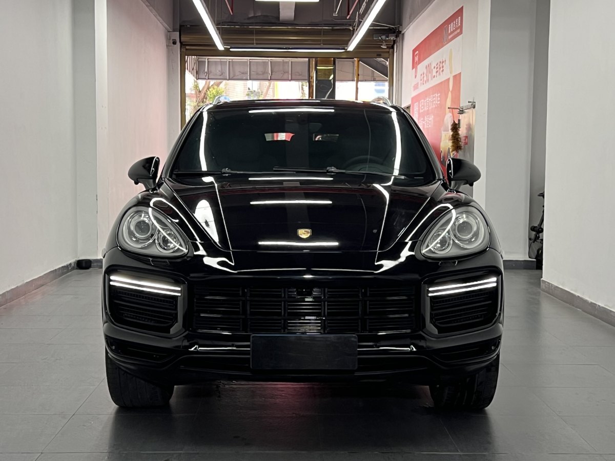 2014年7月保時(shí)捷 Cayenne  2014款 Cayenne Platinum Edition 3.0T