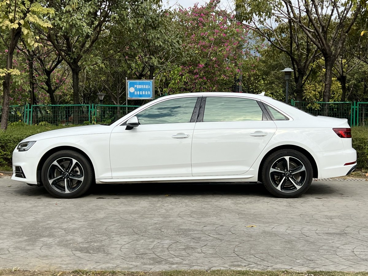 奧迪 奧迪A4L  2019款 40 TFSI 進(jìn)取型 國VI圖片