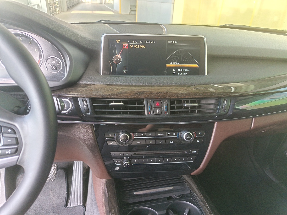 寶馬 寶馬X5  2014款 xDrive35i 豪華型圖片
