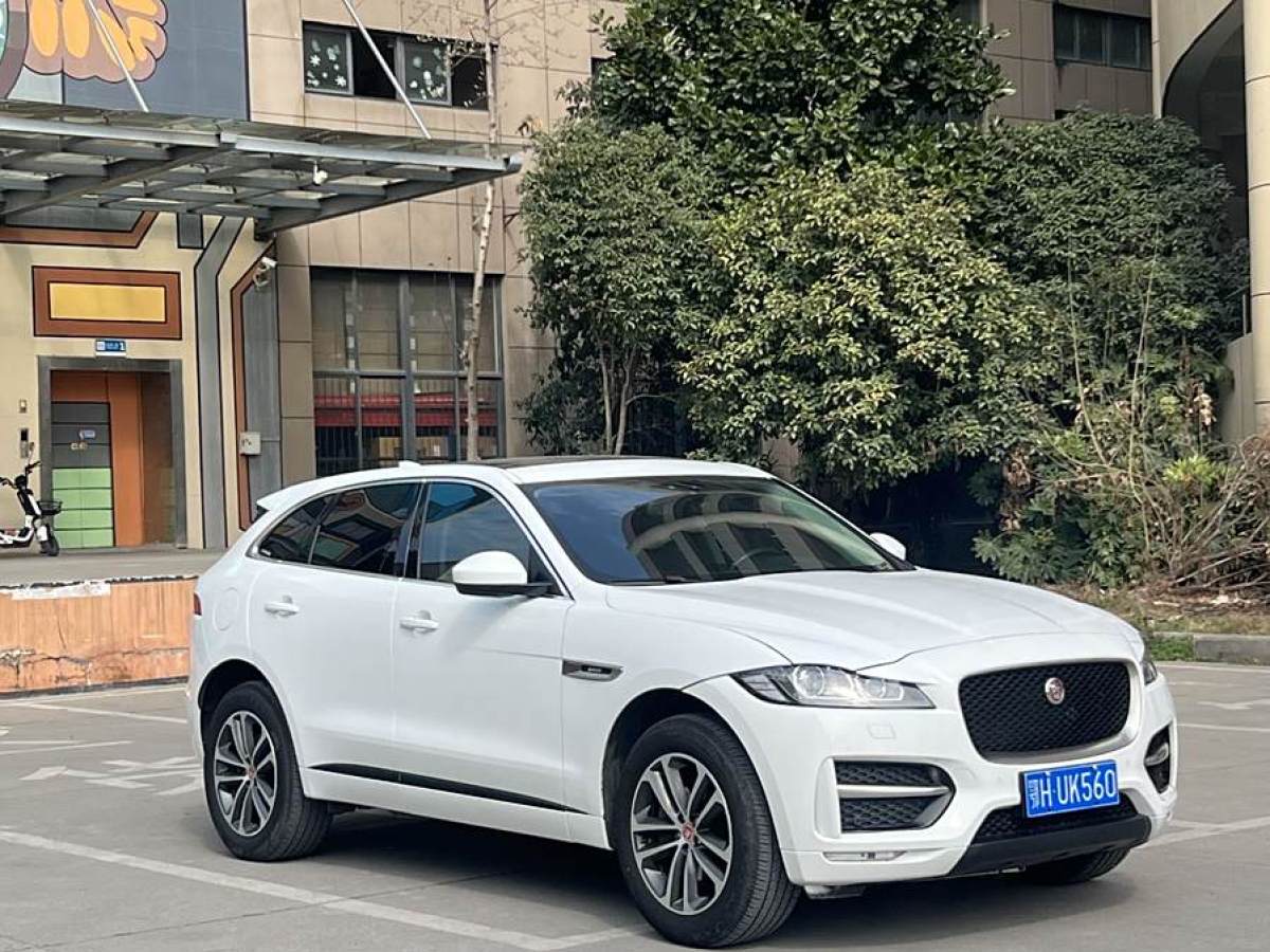 捷豹 F-PACE  2018款 3.0 SC 四驅(qū)R-Sport運(yùn)動(dòng)版圖片