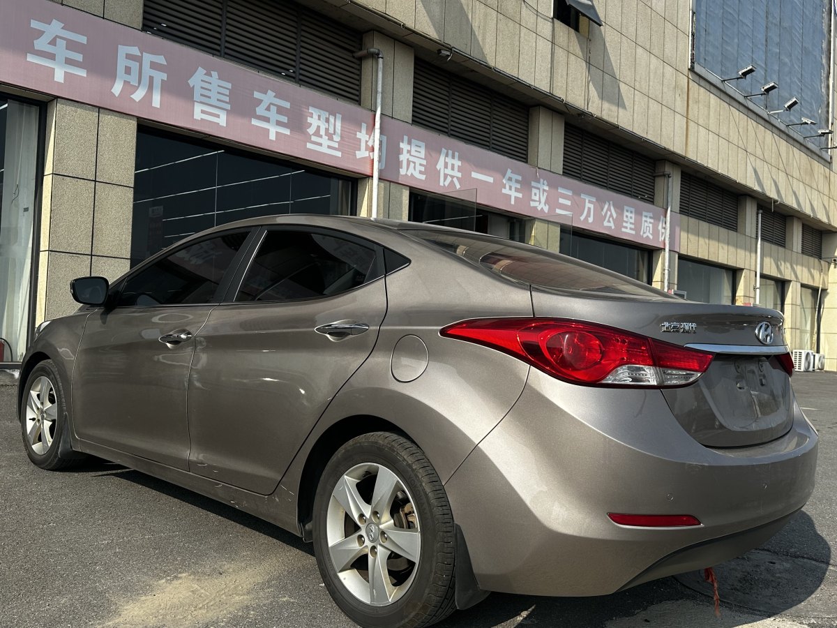 現(xiàn)代 朗動  2012款 1.6L 手動領(lǐng)先型圖片