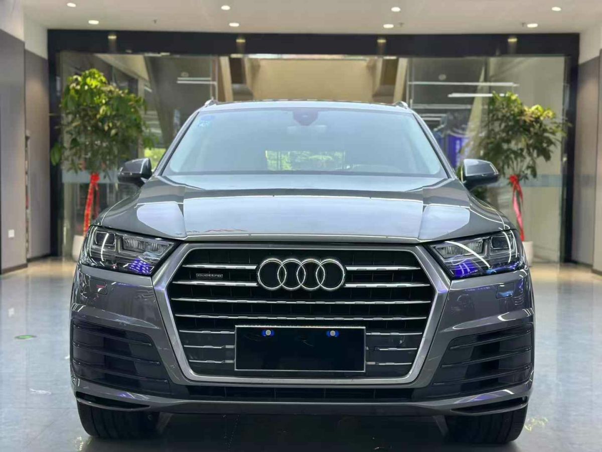奧迪 奧迪Q7  2016款 40 TFSI S line運(yùn)動(dòng)型圖片