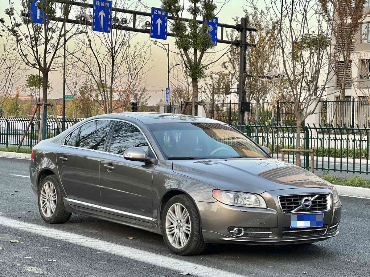 沃爾沃 S80L  2010款 3.0T AWD 智雅版圖片