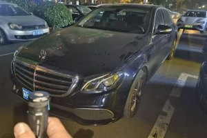 奔驰E级 奔驰 改款 E 300 L 豪华型