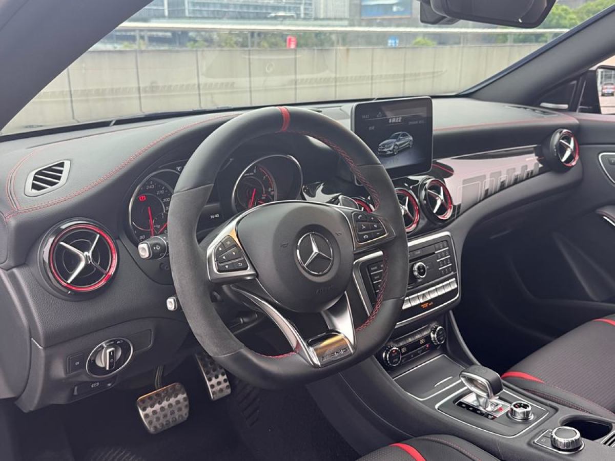 2019年8月奔馳 奔馳CLA級AMG  2017款 改款 AMG CLA 45 4MATIC