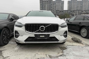 XC60 沃尔沃 B5 四驱智远豪华版