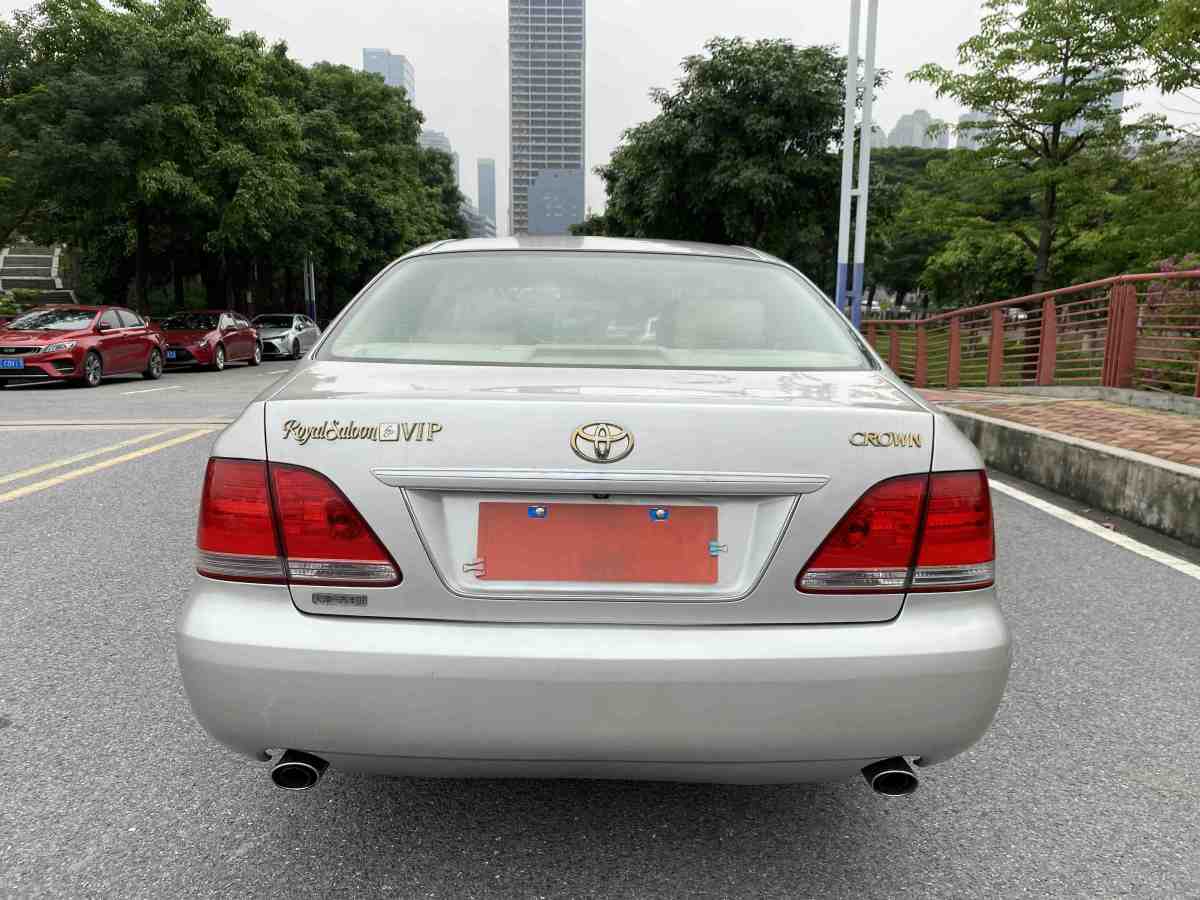 丰田 皇冠  2005款 3.0L Royal Saloon G VIP图片