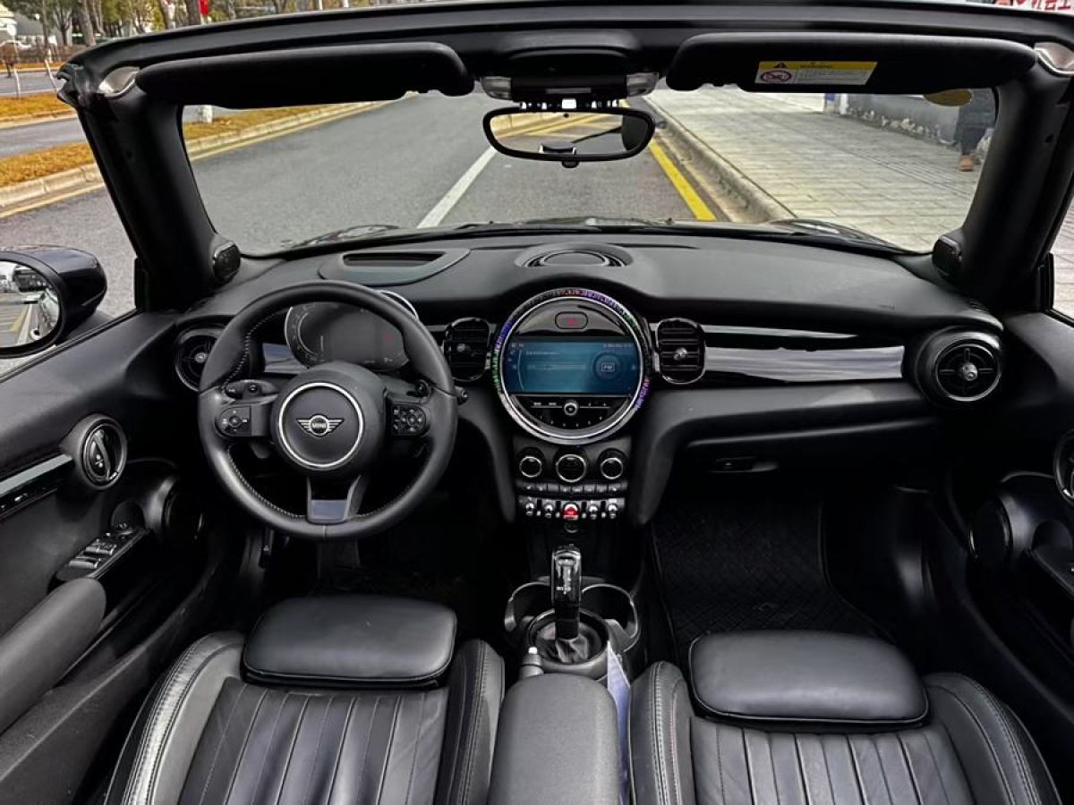 MINI MINI  2023款 2.0T COOPER S CABRIO 海岸線紀(jì)念版圖片