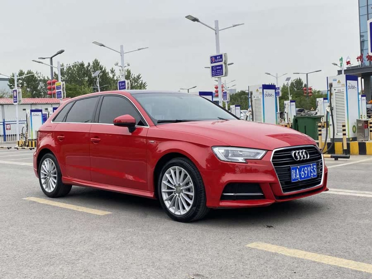 奧迪 奧迪A3  2017款 Sportback 35 TFSI 時(shí)尚型圖片
