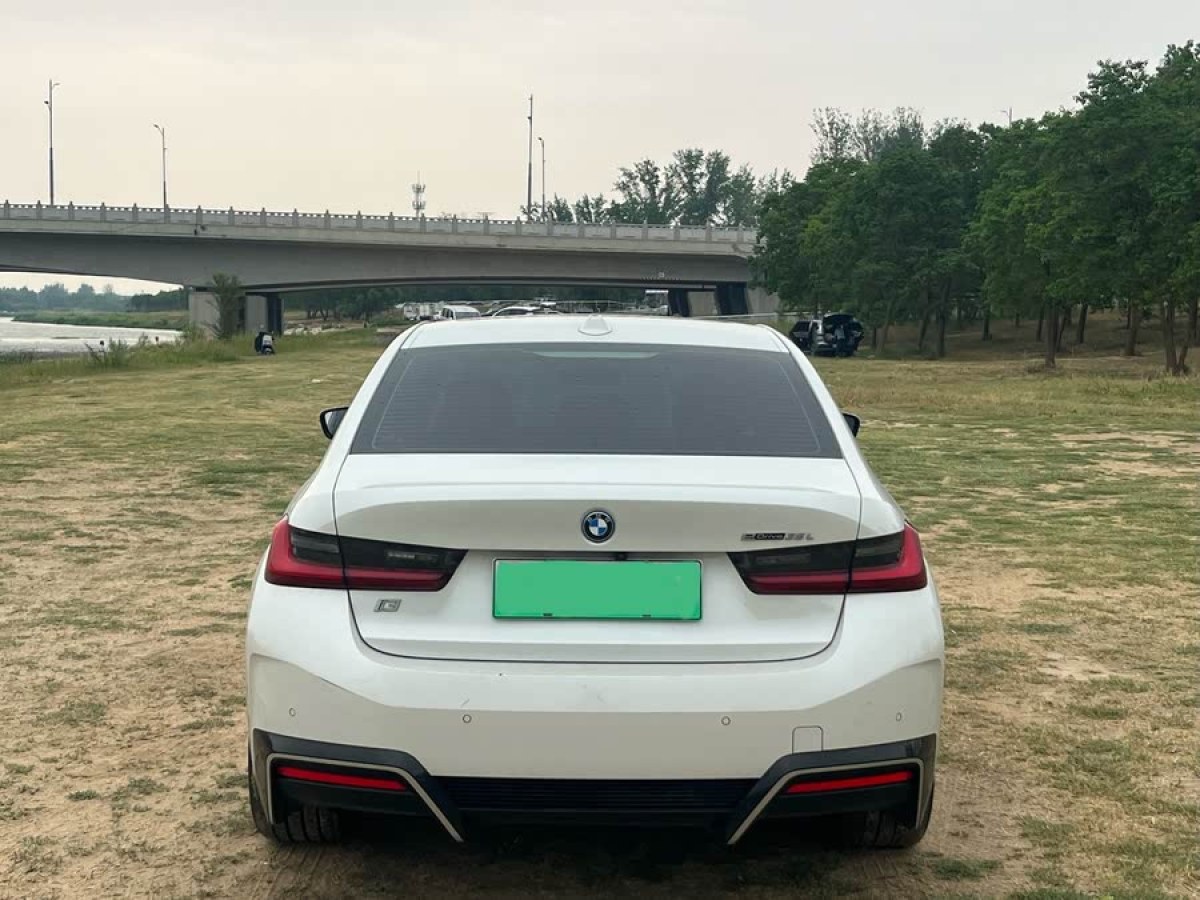 寶馬 寶馬i3  2022款 eDrive 35 L圖片
