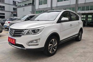 560 宝骏 1.8L iAMT豪华型