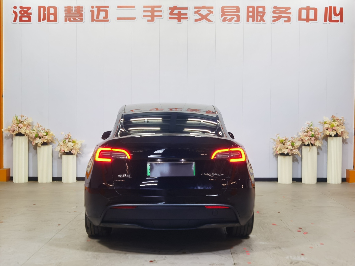 特斯拉 Model Y  2024款 后輪驅(qū)動(dòng)版圖片