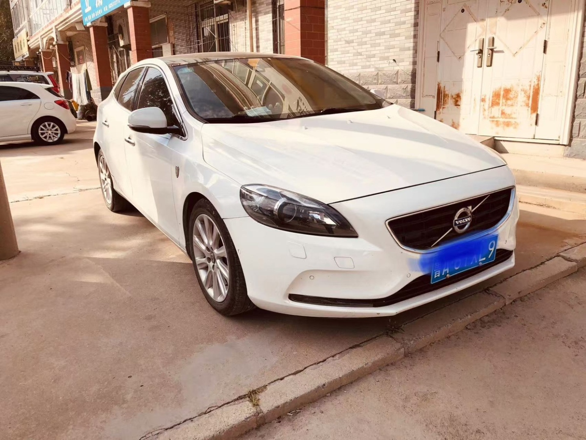 沃爾沃 V40  2014款 2.0T 智雅版圖片