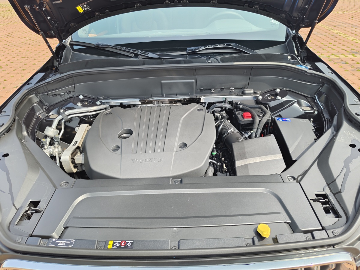 2024年7月沃爾沃 XC90  2024款 B5 智行豪華版 5座