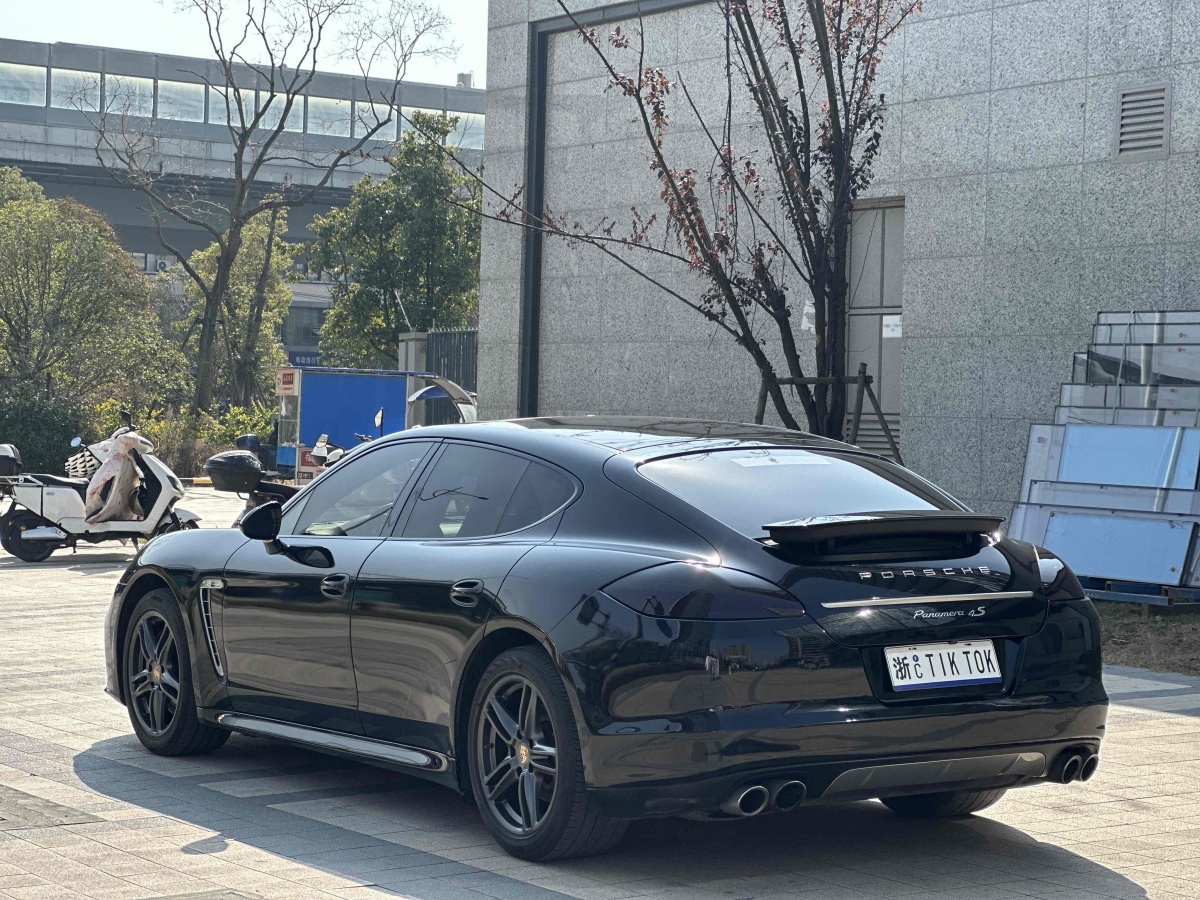 2013年6月保時(shí)捷 Panamera  2013款 Panamera 4 Platinum Edition 3.6L