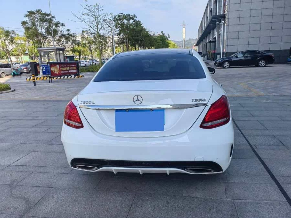 奔馳 奔馳C級  2015款 改款 C 200 L 運(yùn)動型圖片