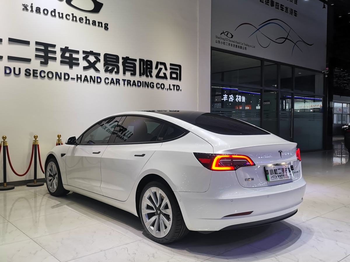 特斯拉 Model Y  2022款 改款 后輪驅(qū)動(dòng)版圖片