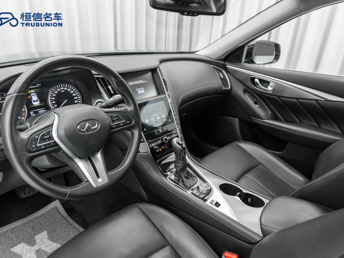 英菲尼迪 Q50L  2018款  2.0T 逸享版 國(guó)VI圖片