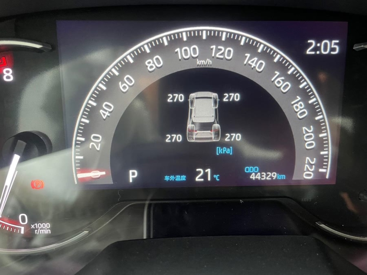 豐田 RAV4榮放  2022款 2.0L CVT兩驅(qū)風(fēng)尚Plus版圖片