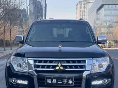 2019年4月 三菱 帕杰罗(进口) 3.8 三门GLS 炫酷版图片