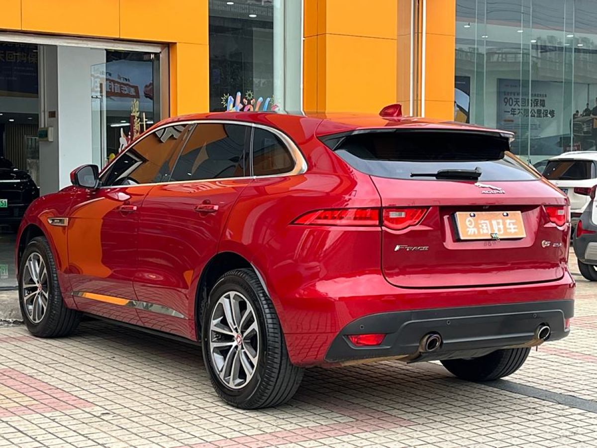 捷豹 F-PACE  2016款 2.0T 兩驅(qū)R-Sport運(yùn)動(dòng)版圖片