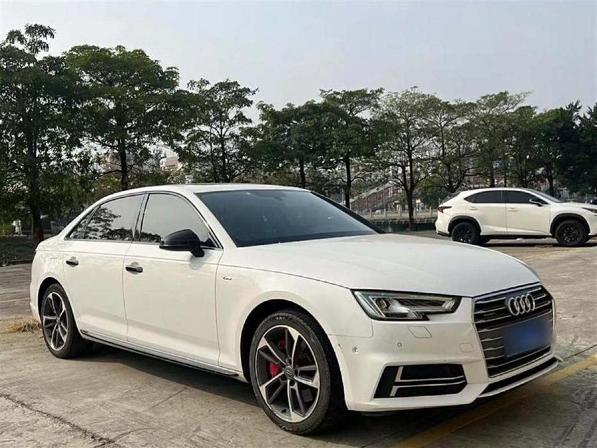 2018年9月奧迪 奧迪A4L  2018款 30周年年型 45 TFSI quattro 運(yùn)動(dòng)型