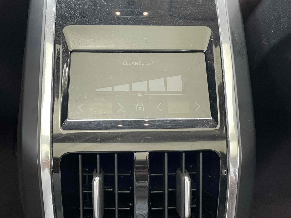 沃爾沃 S90  2020款 改款 T5 智遠(yuǎn)豪華版圖片