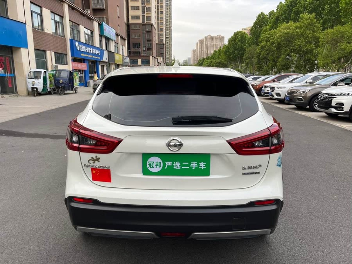 日產(chǎn) 逍客  2019款  2.0L CVT豪華版圖片