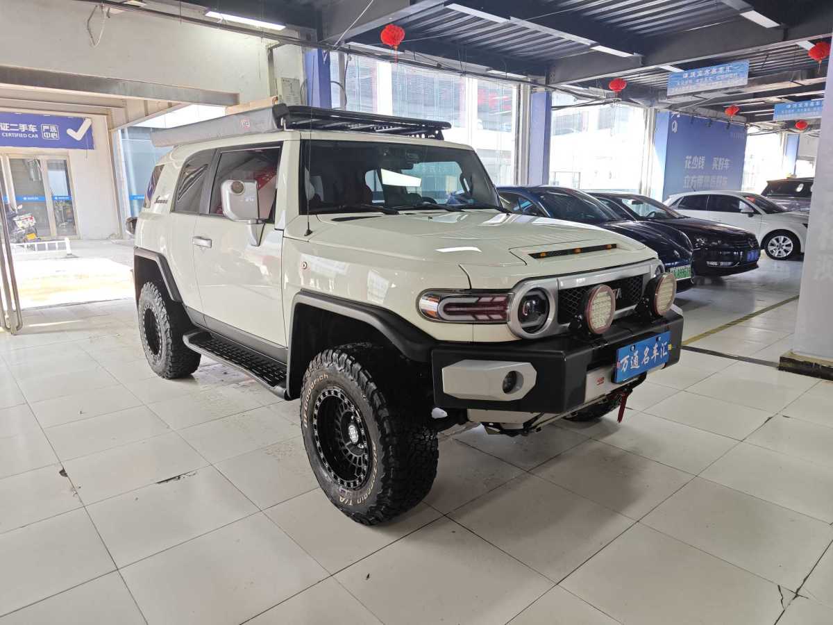 2020年9月豐田 FJ 酷路澤  2013款 4.0L