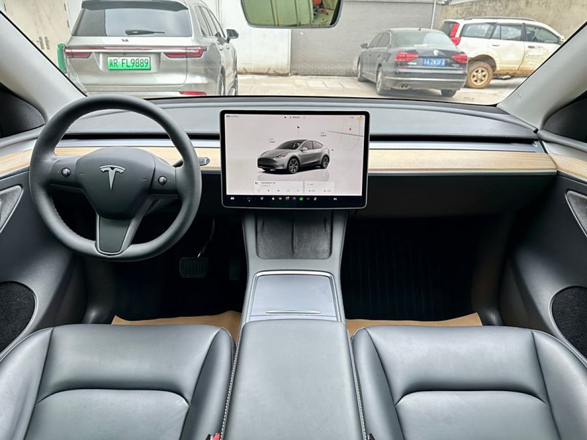 特斯拉 Model 3  2022款 后輪驅(qū)動版圖片