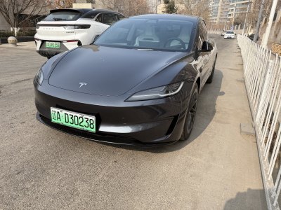 2025年2月 特斯拉 Model 3 高性能全輪驅(qū)動版圖片